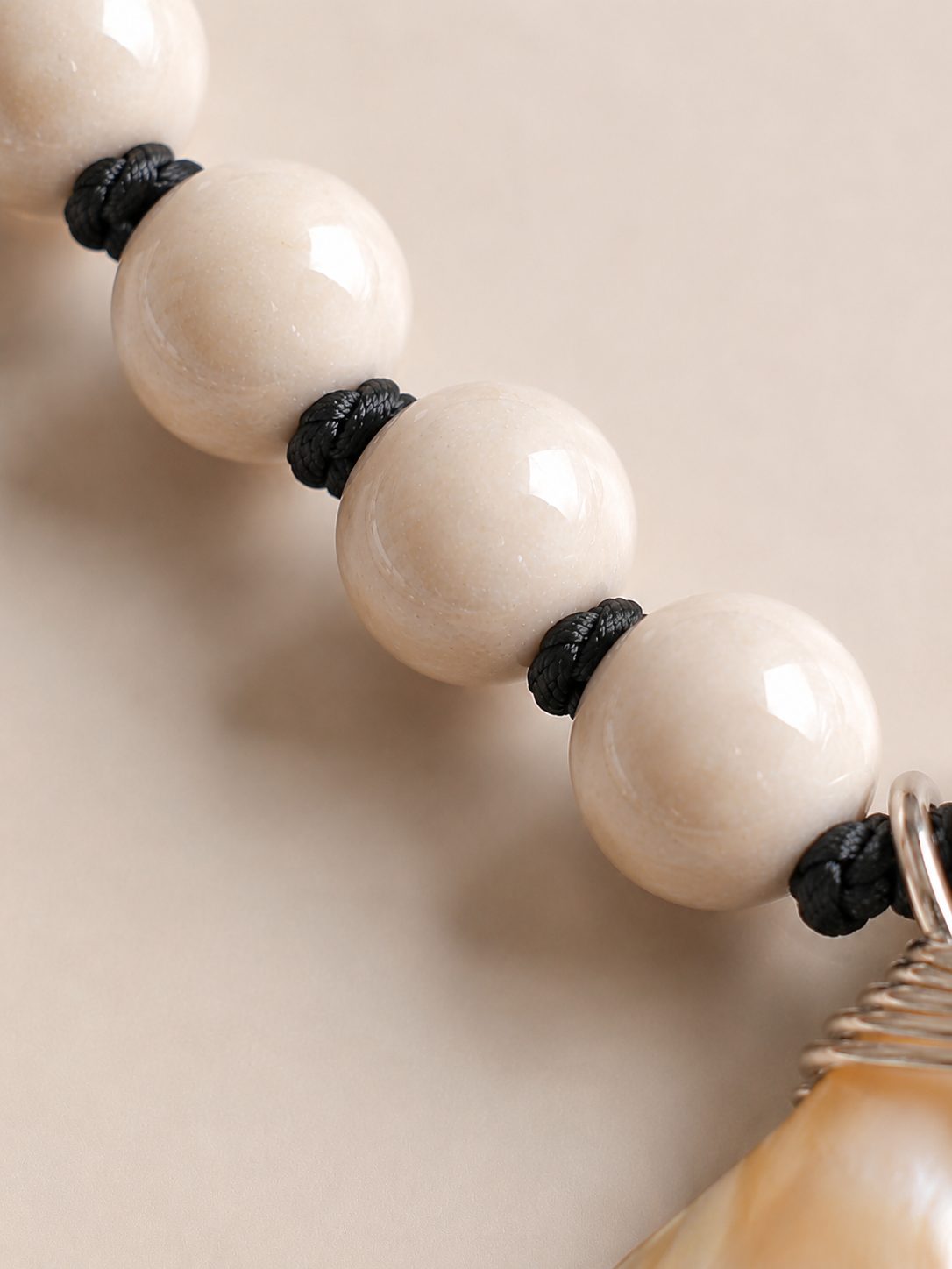 Salt & Skin Kabibi Necklace